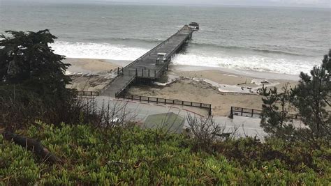 Woman dies after car goes down embankment at Seacliff State Beach